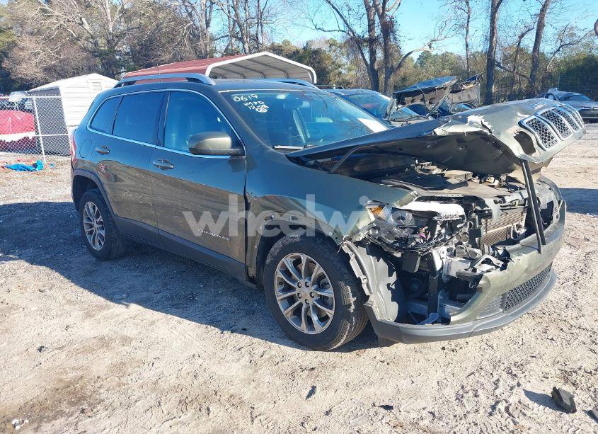 2019 Jeep Cherokee LATITUDE PLUS FWD (VIN 1C4PJLLB4KD110619) main photo