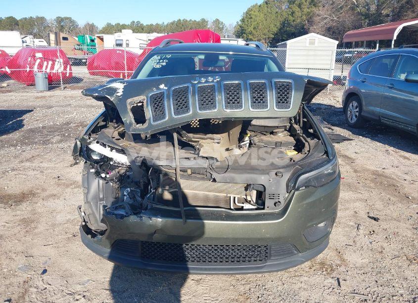 Photo 13 of 2019 Jeep Cherokee LATITUDE PLUS FWD (VIN 1C4PJLLB4KD110619)