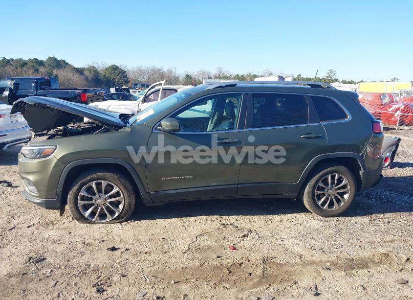 Photo 15 of 2019 Jeep Cherokee LATITUDE PLUS FWD (VIN 1C4PJLLB4KD110619)