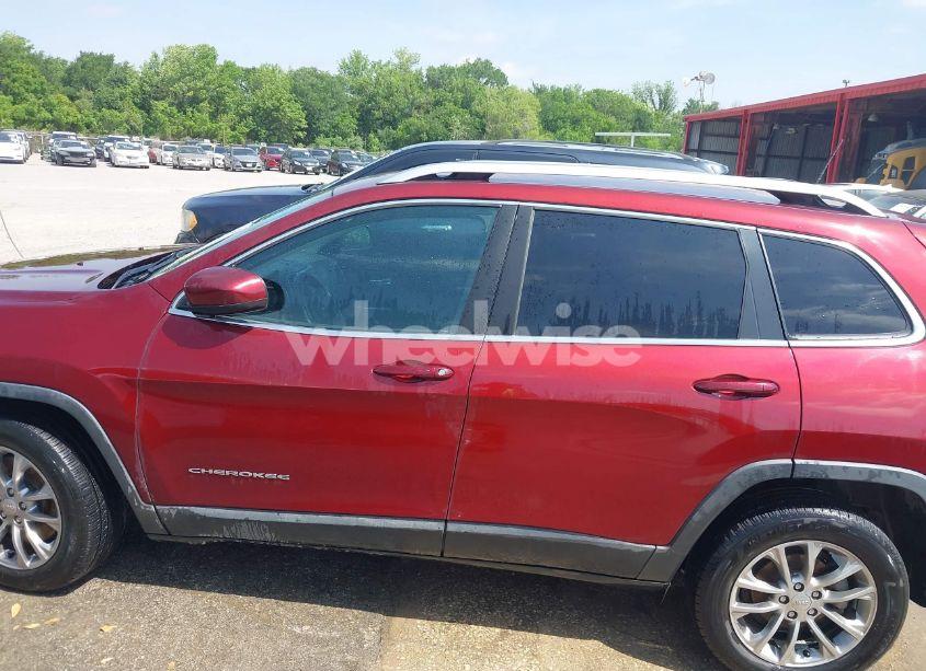 Photo 14 of 2019 Jeep Cherokee LATITUDE PLUS FWD (VIN 1C4PJLLB4KD130093)