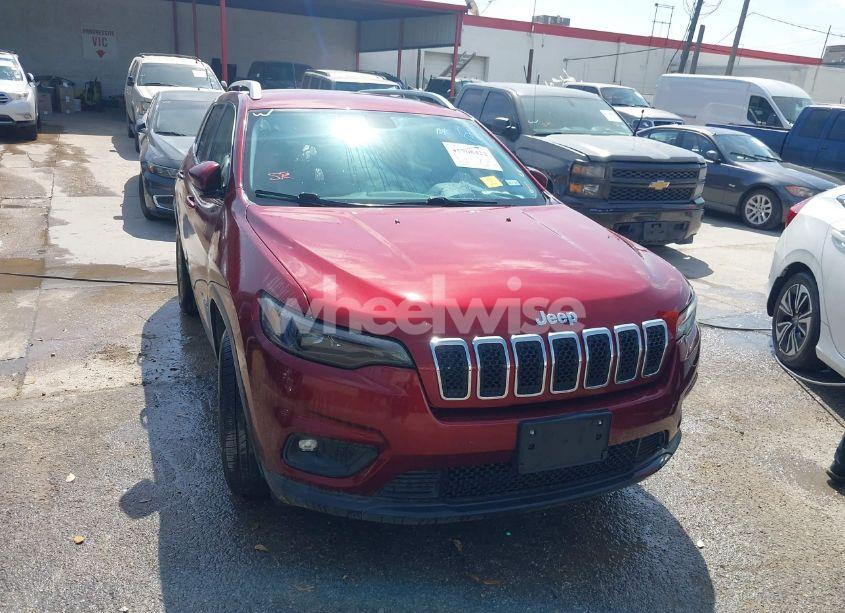 Photo 6 of 2019 Jeep Cherokee LATITUDE PLUS FWD (VIN 1C4PJLLB4KD130093)