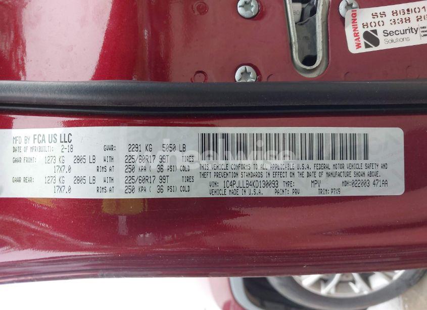 Photo 9 of 2019 Jeep Cherokee LATITUDE PLUS FWD (VIN 1C4PJLLB4KD130093)