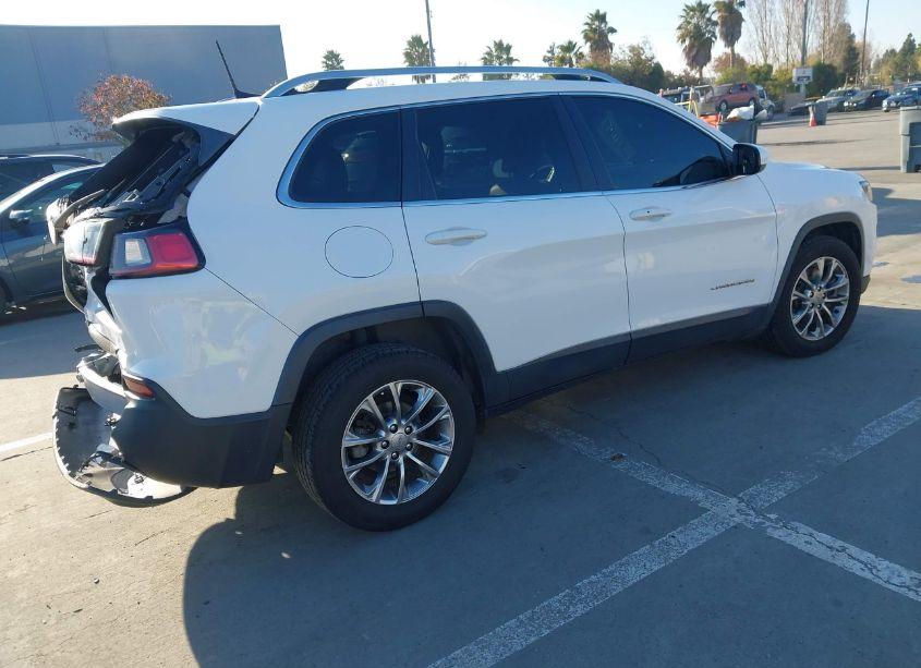 Photo 4 of 2019 Jeep Cherokee LATITUDE PLUS FWD (VIN 1C4PJLLB4KD240528)