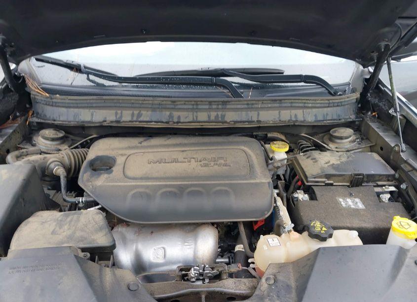 Photo 10 of 2020 Jeep Cherokee LATITUDE PLUS FWD (VIN 1C4PJLLB4LD577928)