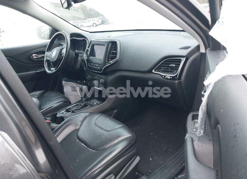 Photo 5 of 2021 Jeep Cherokee ALTITUDE FWD (VIN 1C4PJLLB4MD112552)