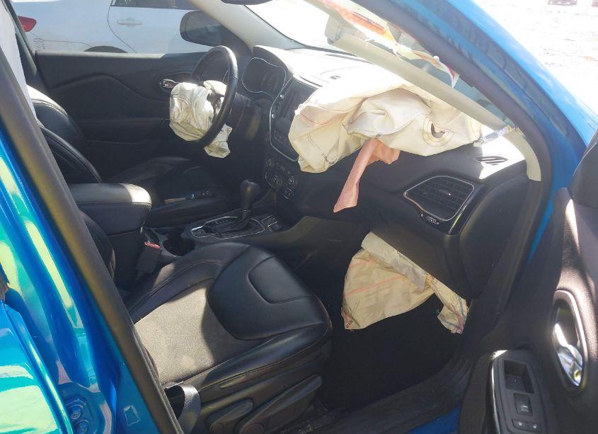 Photo 5 of 2021 Jeep Cherokee ALTITUDE FWD (VIN 1C4PJLLB4MD173383)