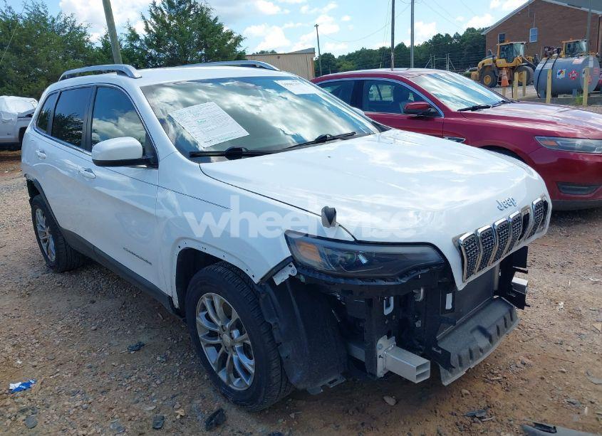 2019 Jeep Cherokee LATITUDE PLUS FWD (VIN 1C4PJLLB5KD263316) main photo