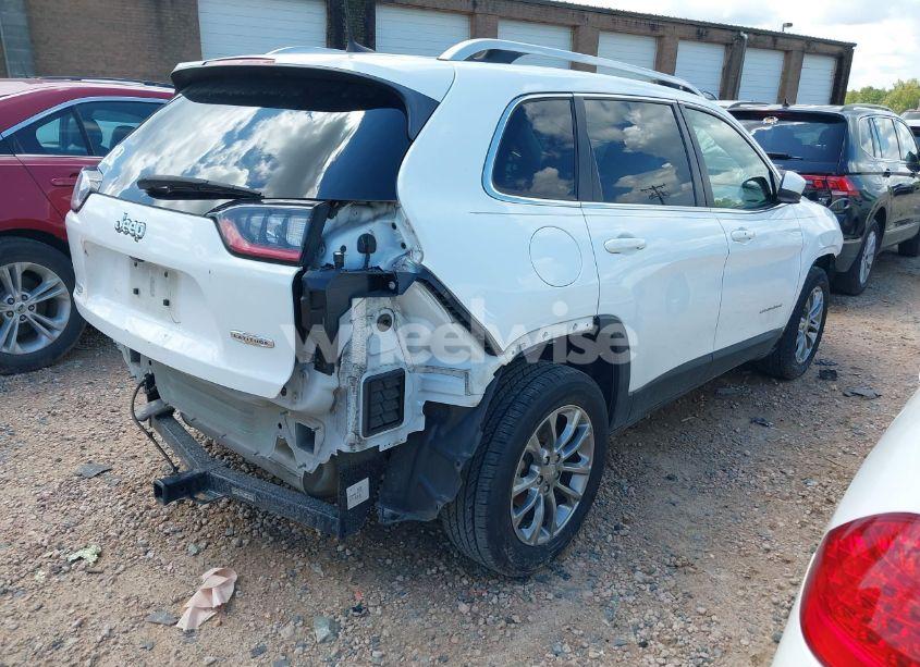 Photo 4 of 2019 Jeep Cherokee LATITUDE PLUS FWD (VIN 1C4PJLLB5KD263316)