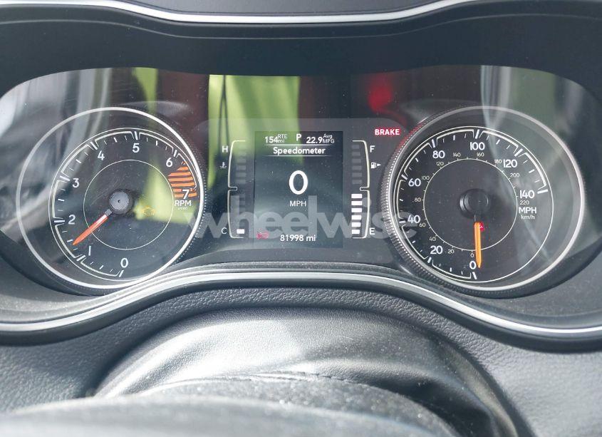 Photo 7 of 2019 Jeep Cherokee LATITUDE PLUS FWD (VIN 1C4PJLLB5KD263316)