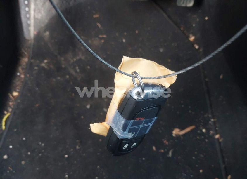 Photo 11 of 2019 Jeep Cherokee LATITUDE PLUS FWD (VIN 1C4PJLLB5KD297322)