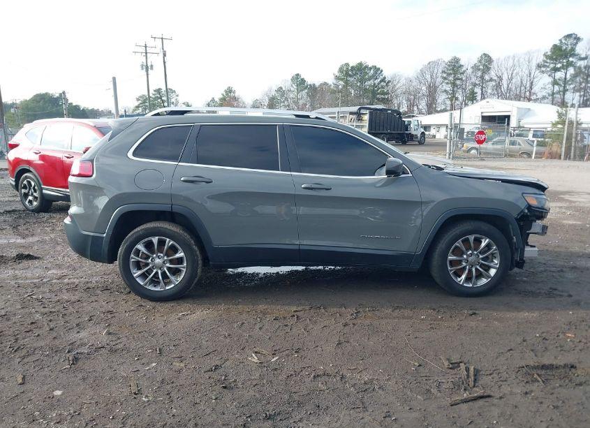 Photo 14 of 2019 Jeep Cherokee LATITUDE PLUS FWD (VIN 1C4PJLLB5KD346504)