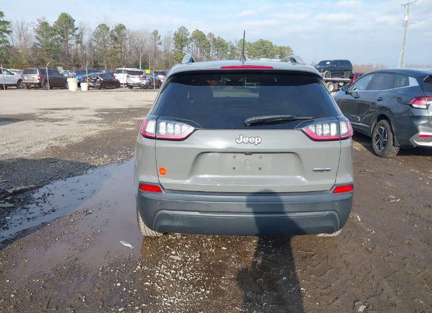 Photo 17 of 2019 Jeep Cherokee LATITUDE PLUS FWD (VIN 1C4PJLLB5KD346504)