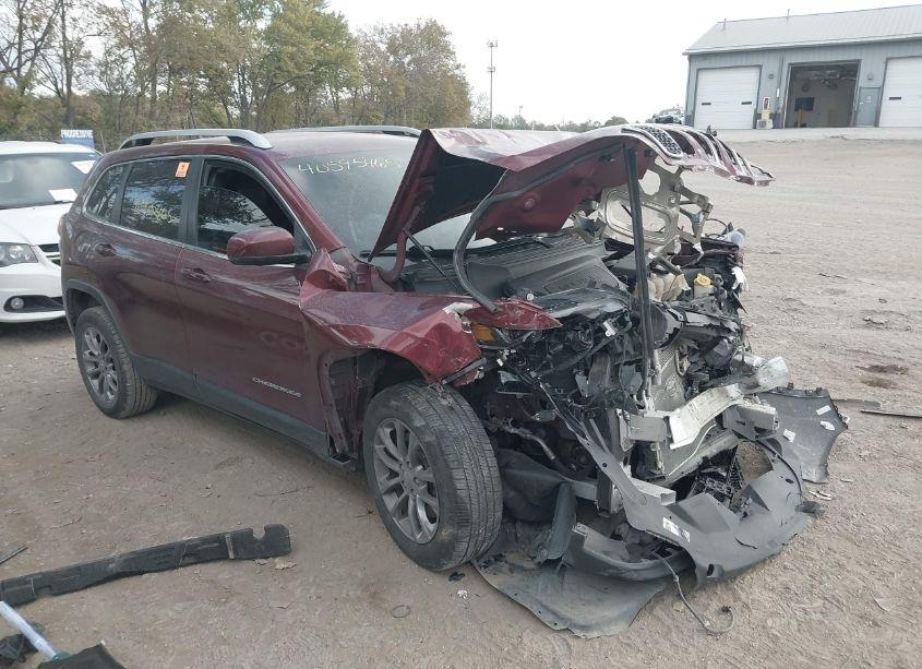 2019 Jeep Cherokee LATITUDE PLUS FWD (VIN 1C4PJLLB5KD404269) main photo