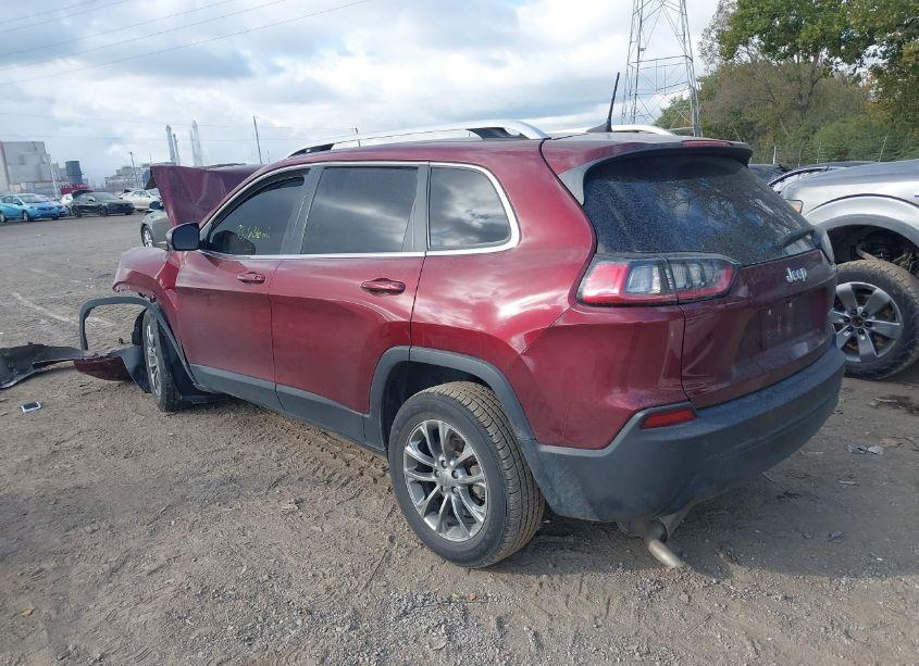 Photo 3 of 2019 Jeep Cherokee LATITUDE PLUS FWD (VIN 1C4PJLLB5KD404269)