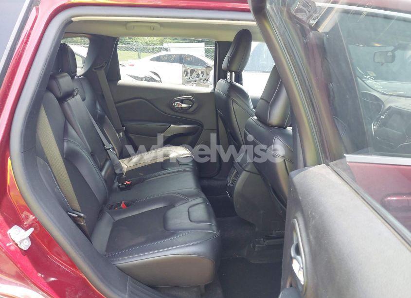 Photo 8 of 2020 Jeep Cherokee LATITUDE PLUS FWD (VIN 1C4PJLLB5LD541827)