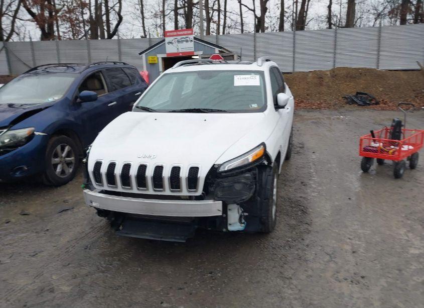 Photo 13 of 2018 Jeep Cherokee LATITUDE PLUS FWD (VIN 1C4PJLLB6JD584666)