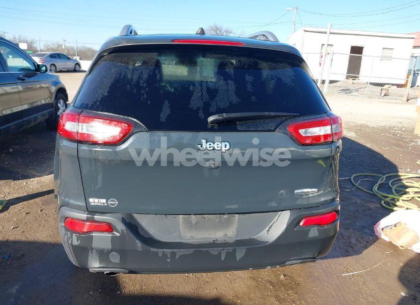 Photo 16 of 2018 Jeep Cherokee LATITUDE PLUS FWD (VIN 1C4PJLLB6JD611879)