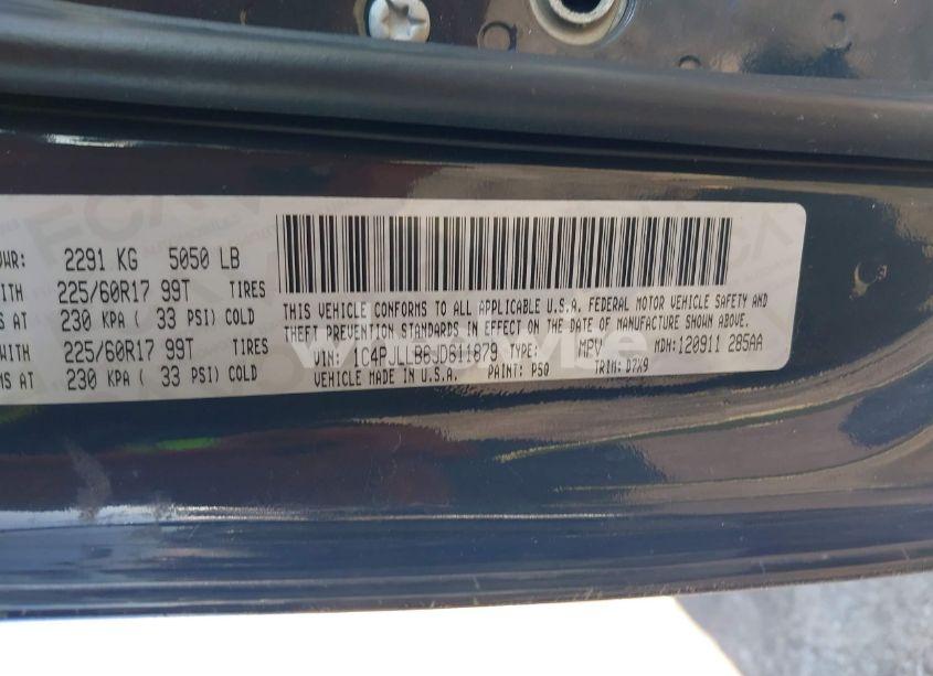 Photo 9 of 2018 Jeep Cherokee LATITUDE PLUS FWD (VIN 1C4PJLLB6JD611879)