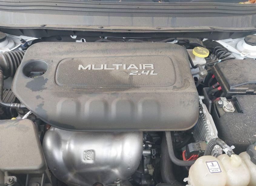 Photo 10 of 2019 Jeep Cherokee LATITUDE PLUS FWD (VIN 1C4PJLLB6KD146294)