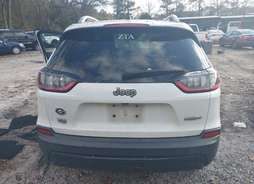 Photo 16 of 2019 Jeep Cherokee LATITUDE PLUS FWD (VIN 1C4PJLLB6KD146294)