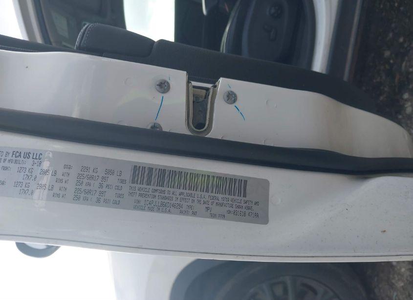 Photo 9 of 2019 Jeep Cherokee LATITUDE PLUS FWD (VIN 1C4PJLLB6KD146294)