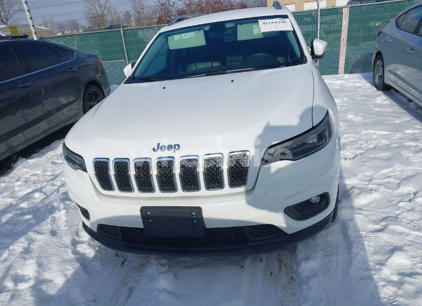 Photo 12 of 2019 Jeep Cherokee LATITUDE PLUS FWD (VIN 1C4PJLLB6KD154122)