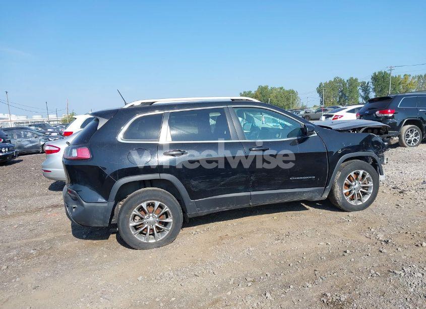 Photo 13 of 2019 Jeep Cherokee LATITUDE PLUS FWD (VIN 1C4PJLLB6KD184897)