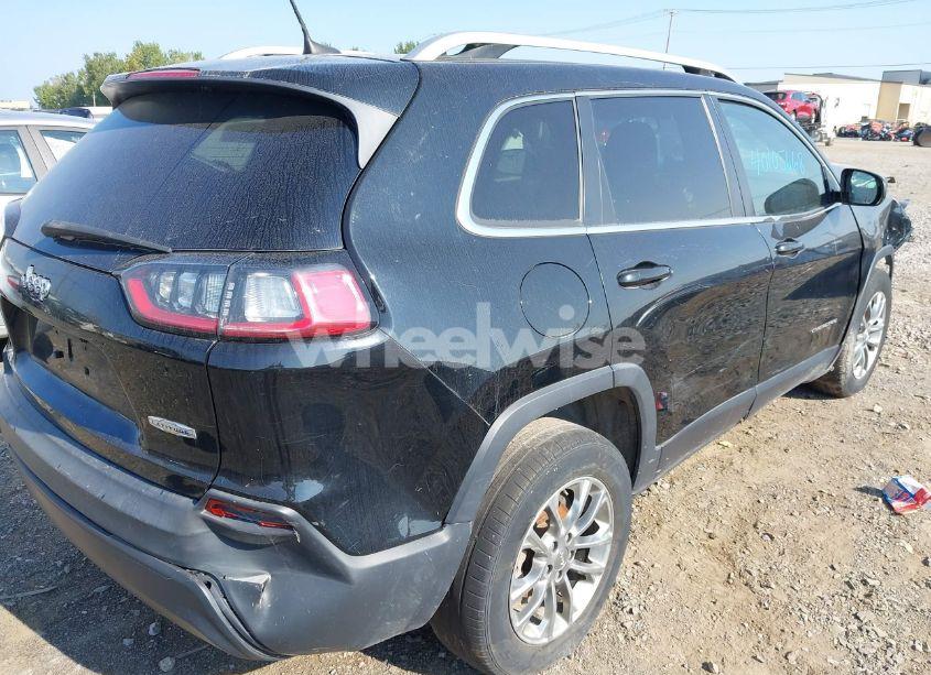 Photo 4 of 2019 Jeep Cherokee LATITUDE PLUS FWD (VIN 1C4PJLLB6KD184897)