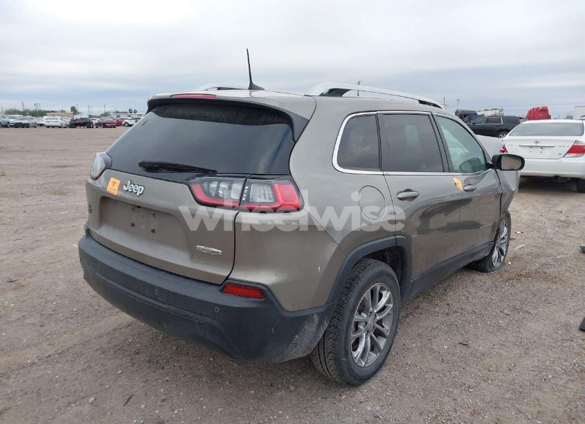 Photo 4 of 2019 Jeep Cherokee LATITUDE PLUS FWD (VIN 1C4PJLLB6KD265799)
