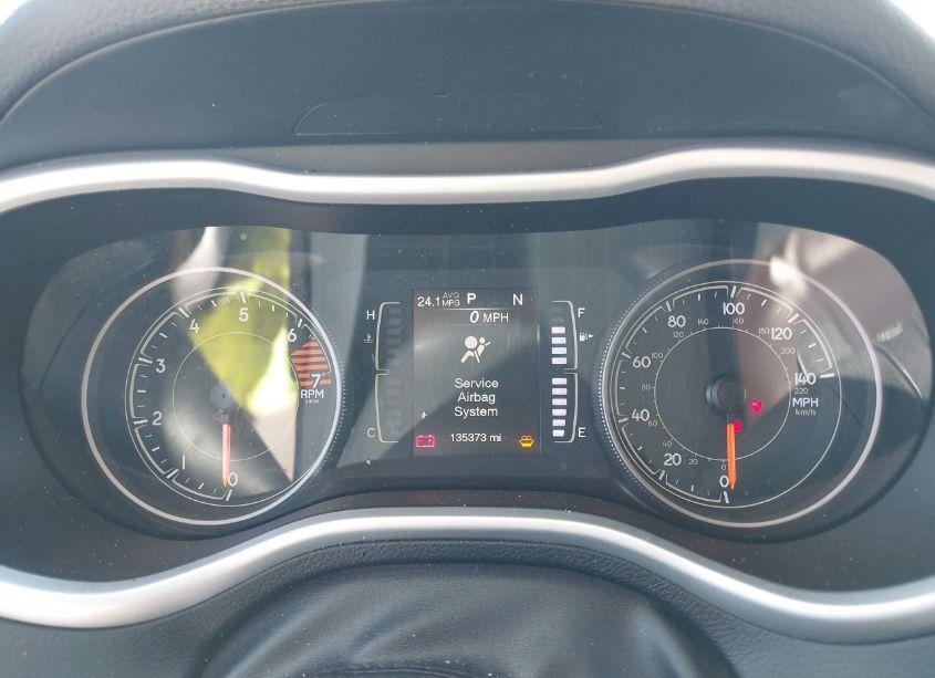 Photo 7 of 2018 Jeep Cherokee LATITUDE PLUS FWD (VIN 1C4PJLLB7JD552972)