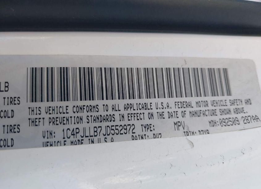 Photo 9 of 2018 Jeep Cherokee LATITUDE PLUS FWD (VIN 1C4PJLLB7JD552972)