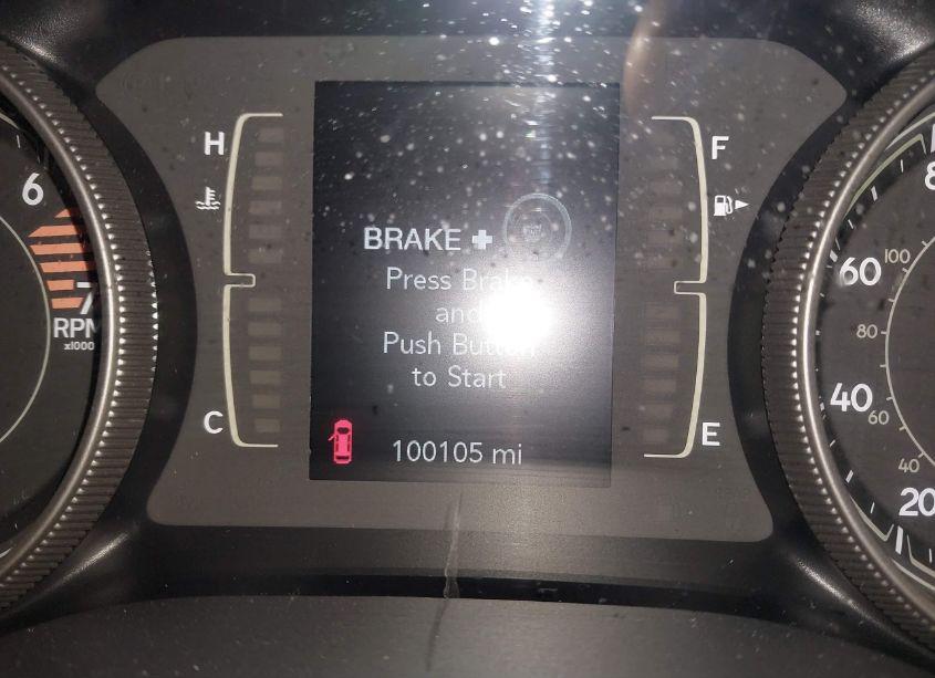 Photo 15 of 2019 Jeep Cherokee LATITUDE PLUS FWD (VIN 1C4PJLLB7KD110209)