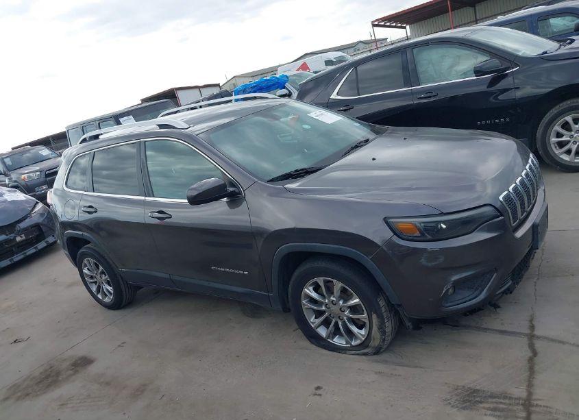 Photo 13 of 2019 Jeep Cherokee LATITUDE PLUS FWD (VIN 1C4PJLLB7KD132730)