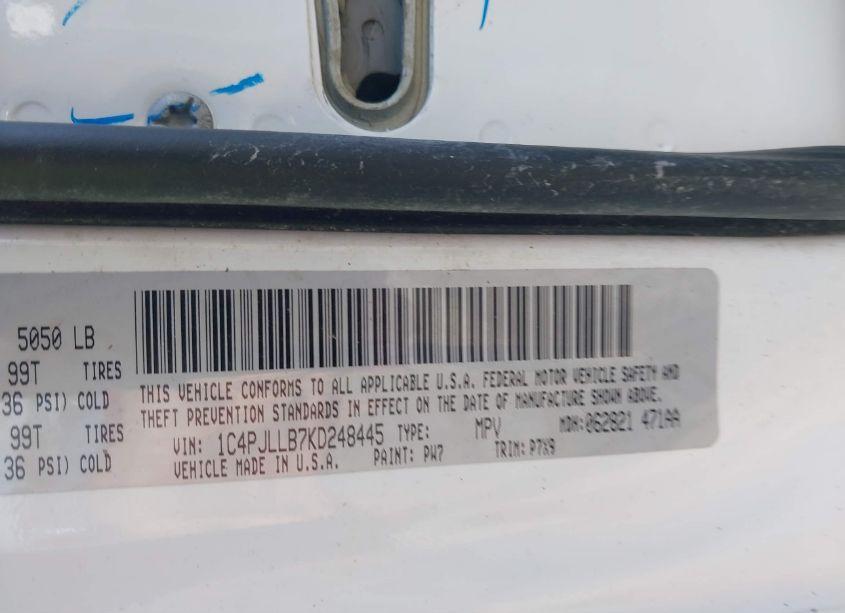 Photo 9 of 2019 Jeep Cherokee LATITUDE PLUS FWD (VIN 1C4PJLLB7KD248445)