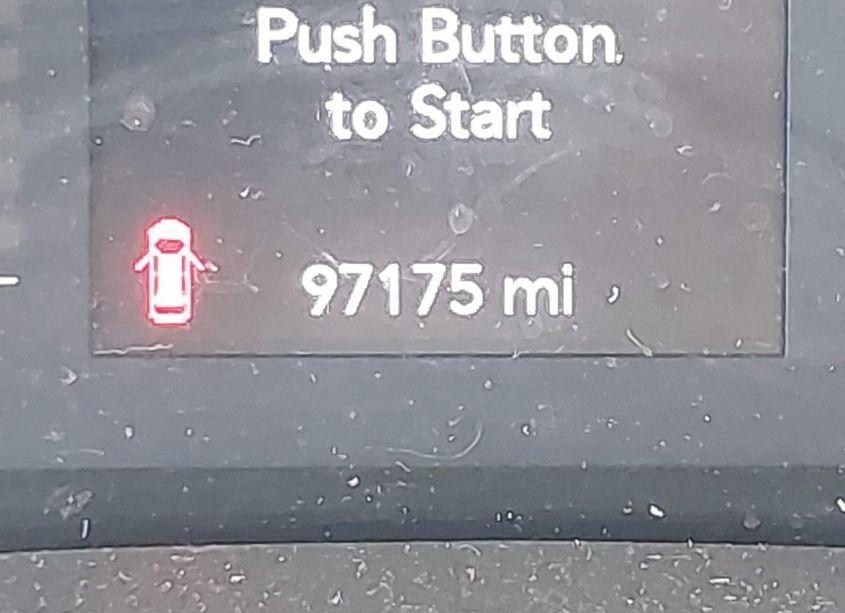 Photo 15 of 2019 Jeep Cherokee LATITUDE PLUS FWD (VIN 1C4PJLLB7KD274978)