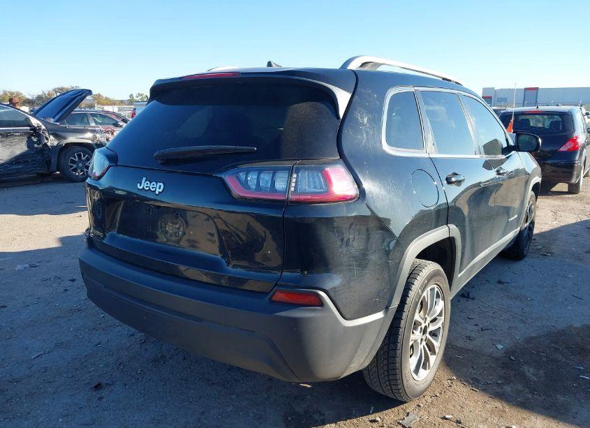 Photo 4 of 2019 Jeep Cherokee LATITUDE PLUS FWD (VIN 1C4PJLLB7KD274978)