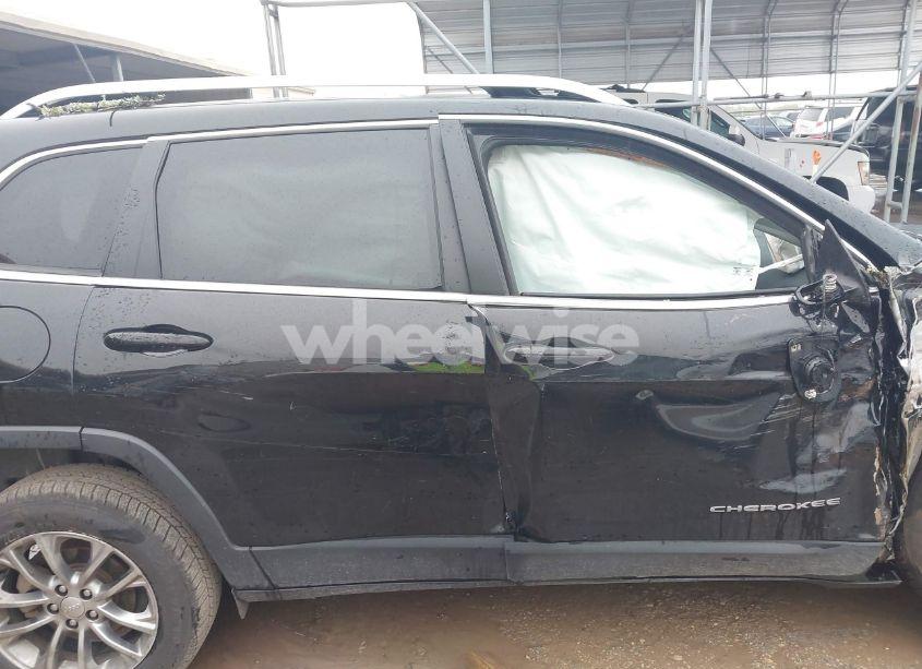 Photo 13 of 2020 Jeep Cherokee LATITUDE PLUS FWD (VIN 1C4PJLLB7LD541635)