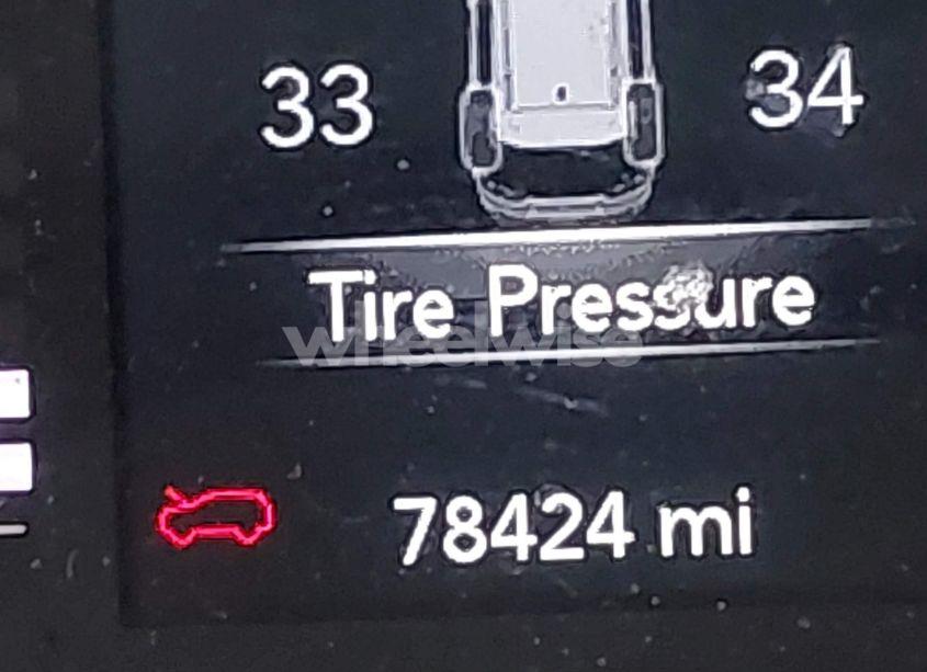 Photo 15 of 2020 Jeep Cherokee LATITUDE PLUS FWD (VIN 1C4PJLLB7LD541635)