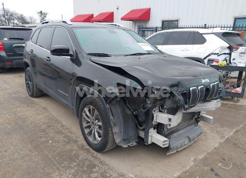 2020 Jeep Cherokee LATITUDE PLUS FWD (VIN 1C4PJLLB7LD637670) main photo