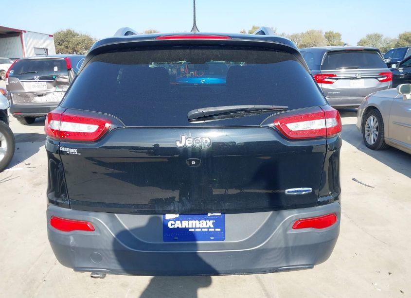 Photo 17 of 2018 Jeep Cherokee LATITUDE PLUS FWD (VIN 1C4PJLLB8JD510794)