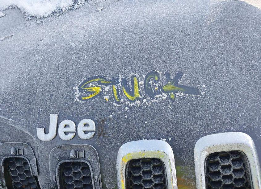 Photo 10 of 2018 Jeep Cherokee LATITUDE PLUS FWD (VIN 1C4PJLLB8JD553726)