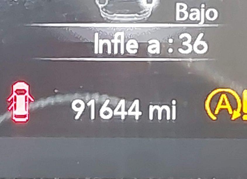 Photo 16 of 2019 Jeep Cherokee LATITUDE PLUS FWD (VIN 1C4PJLLB8KD151755)