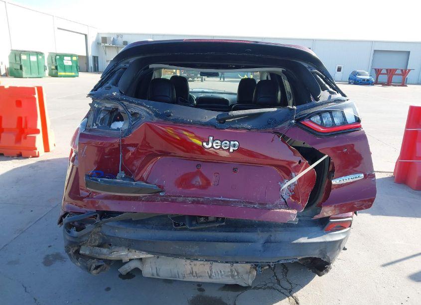 Photo 19 of 2019 Jeep Cherokee LATITUDE PLUS FWD (VIN 1C4PJLLB8KD151755)