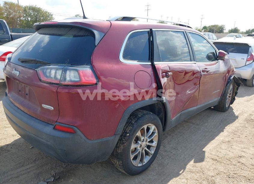 Photo 4 of 2019 Jeep Cherokee LATITUDE PLUS FWD (VIN 1C4PJLLB8KD205121)