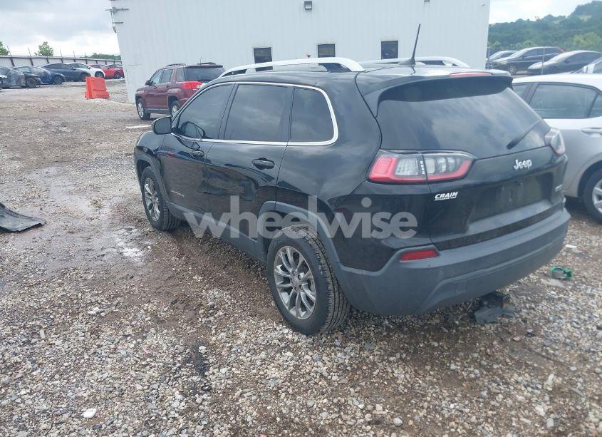 Photo 3 of 2019 Jeep Cherokee LATITUDE PLUS FWD (VIN 1C4PJLLB8KD313237)