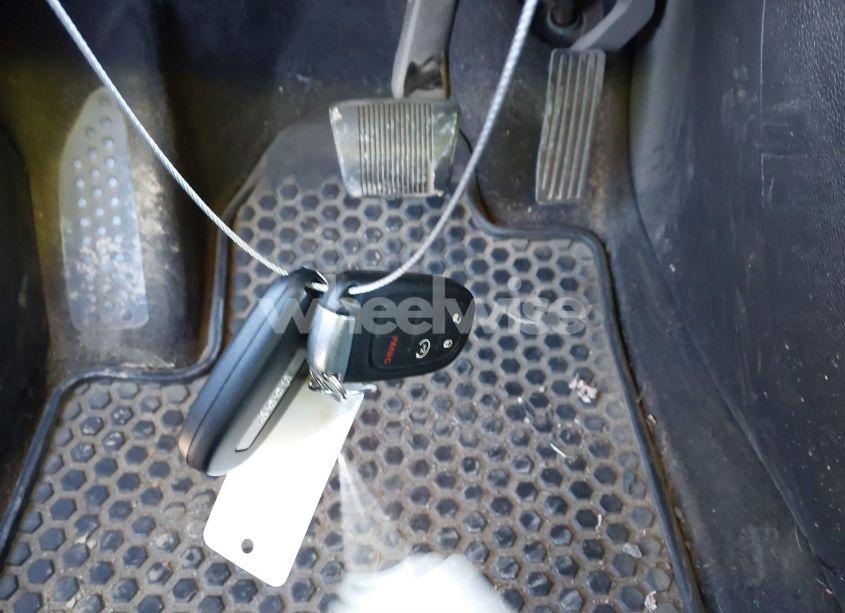 Photo 11 of 2019 Jeep Cherokee LATITUDE PLUS FWD (VIN 1C4PJLLB8KD405819)