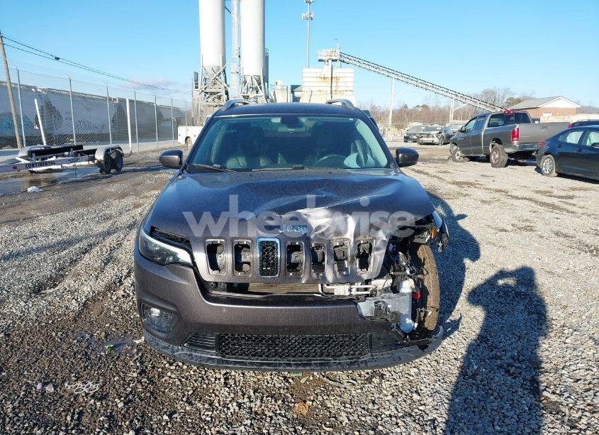 Photo 12 of 2019 Jeep Cherokee LATITUDE PLUS FWD (VIN 1C4PJLLB8KD405819)