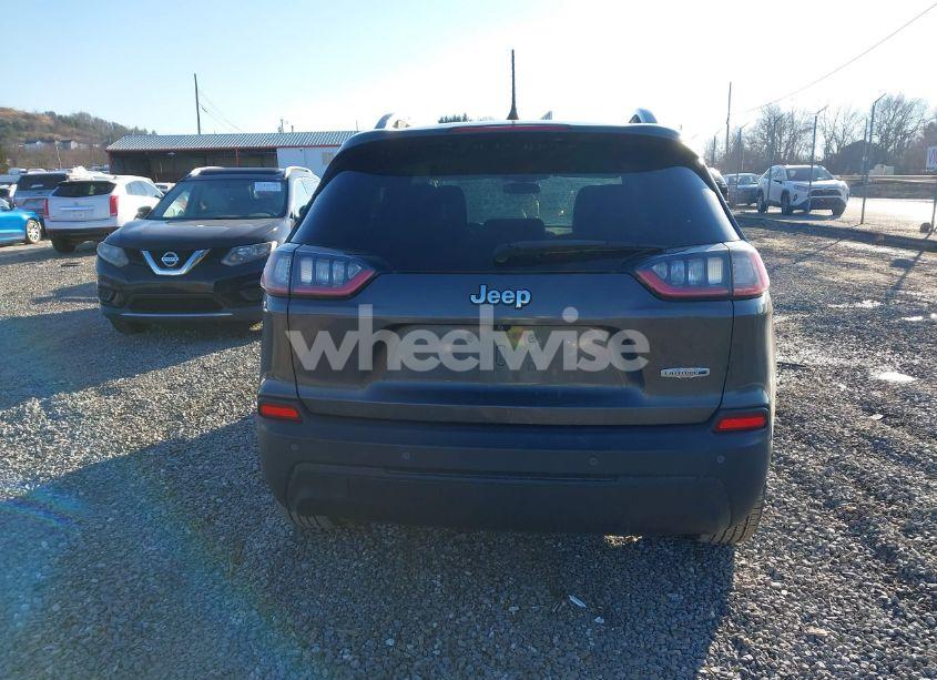 Photo 16 of 2019 Jeep Cherokee LATITUDE PLUS FWD (VIN 1C4PJLLB8KD405819)