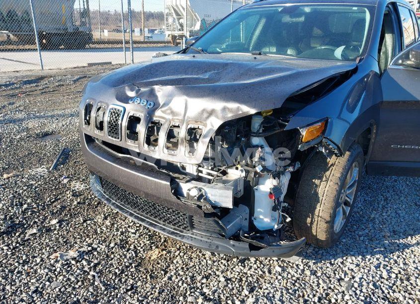 Photo 6 of 2019 Jeep Cherokee LATITUDE PLUS FWD (VIN 1C4PJLLB8KD405819)