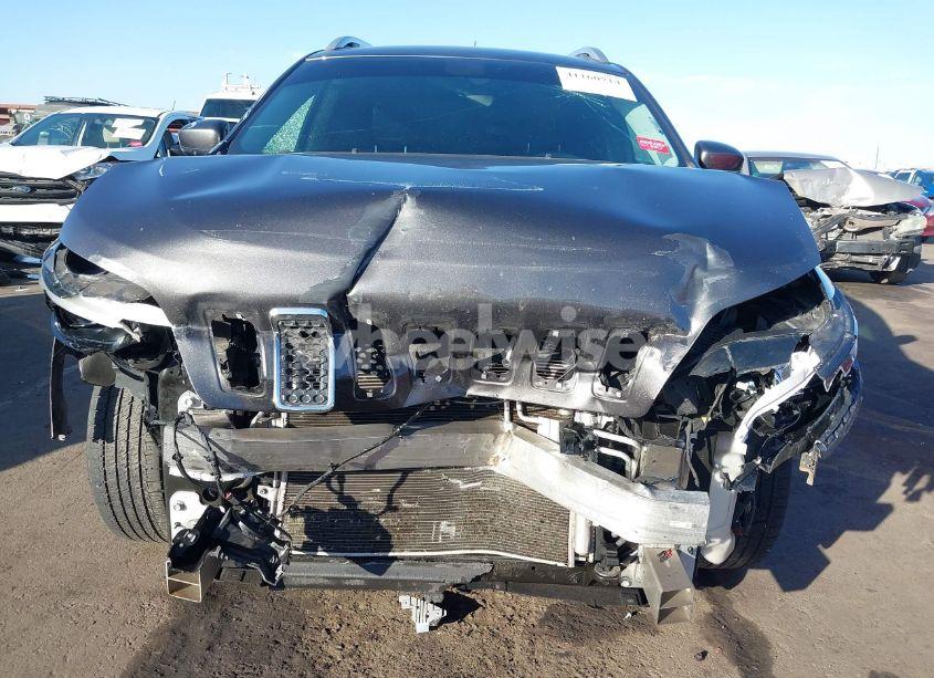 Photo 6 of 2020 Jeep Cherokee LATITUDE PLUS FWD (VIN 1C4PJLLB8LD535701)